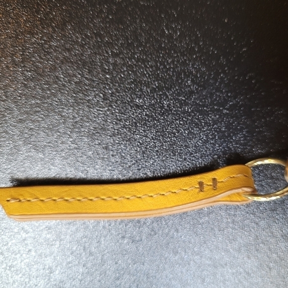 Fossil Slim Leather Zipper Pouch - Picture 7 of 7